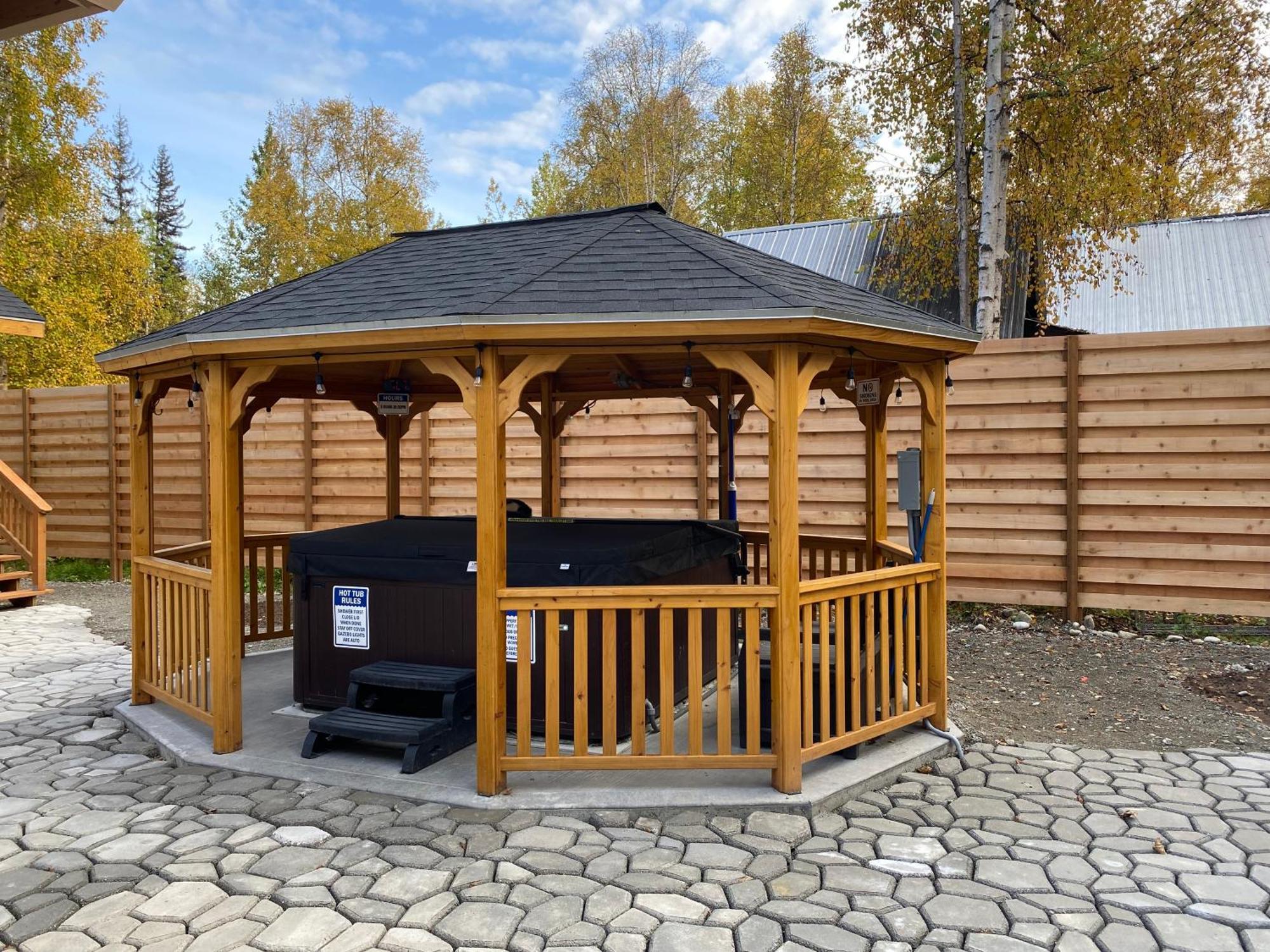 Talkeetna Log Cabin With Hot Tub Unit 1 Vila Exterior foto